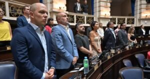 el peronismo bonaerense salió al cruce de la reforma laboral de milei