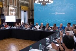 La Provincia de Buenos Aires presentó un informe crítico sobre la reforma laboral de Milei Pbaref 300x200