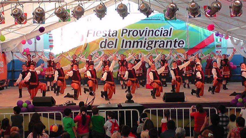 Polémica en Berisso por la elección del Embajador de la Fiesta del Inmigrante inmigrantes